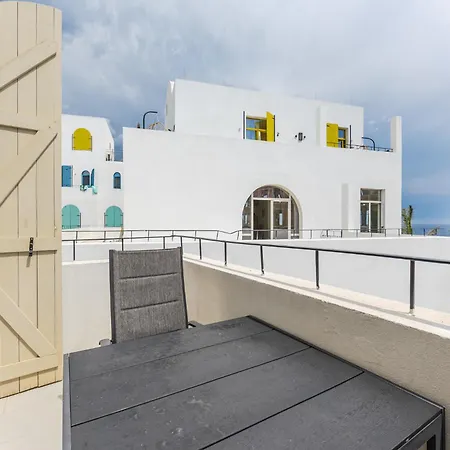 Sea Nest Walk To & Free Parking By Pikhost Appartamento *
