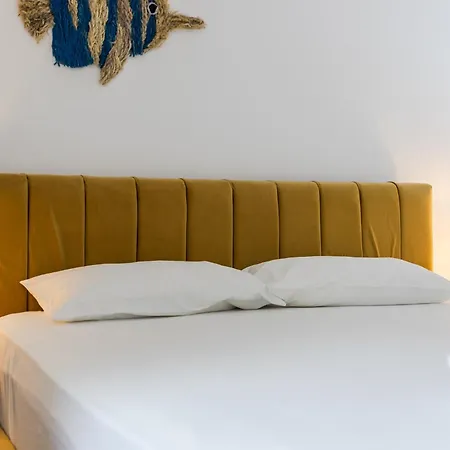 Appartamento Sea Nest Walk To & Free Parking By Pikhost Dhërmi